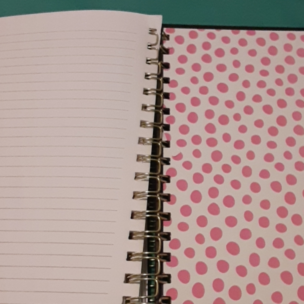 Note book - Picture 7 of 7